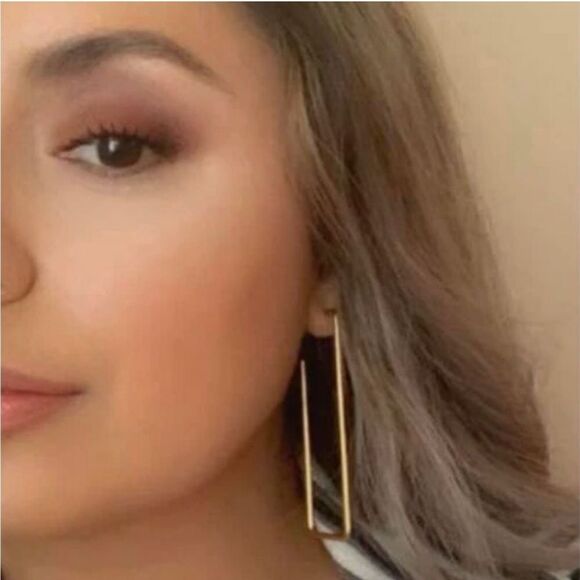 Y2K Gold Filled Geometric Huggie Hoop Minimalist Boujee Earrings - Picture 8 of 8